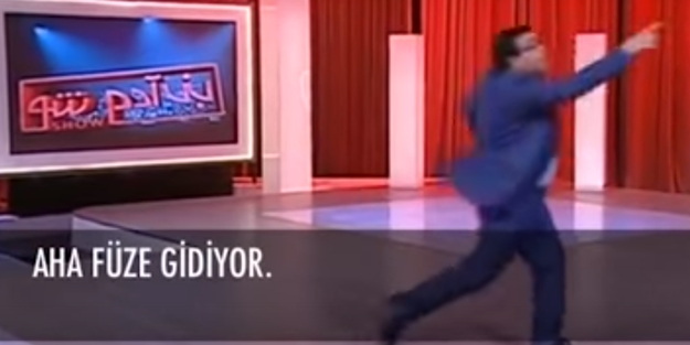 Şaklaban spiker Suriyelilerle dalga geçti