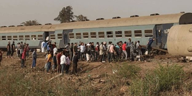 Mısır'da tren kazası: Ölü ve çok sayıda yaralı var