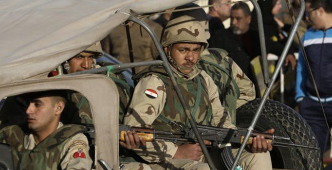 Mısır'ın Dimyat kentinde silahlı çatışma: 3 polis yaralı