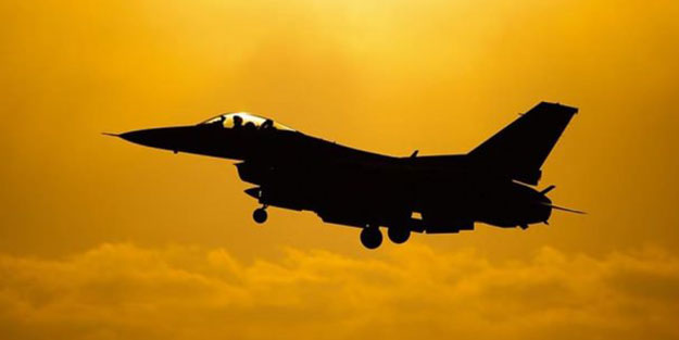 Mısır'ın savaş uçağı düştü!