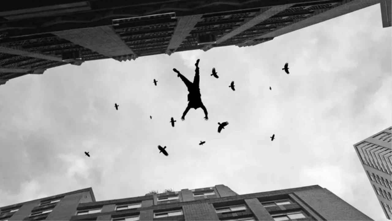 Mısırlı yetkili hükümet binasının 6. katından düşüp öldü