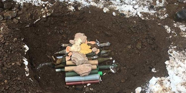 MİT adres verdi, Jandarma baskın yaptı! Terör örgütüne ağır darbe