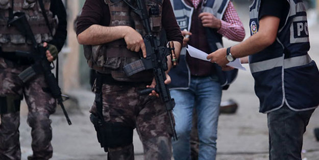 MİT ve emniyetten başarılı operasyon! 30 adet geçirildi
