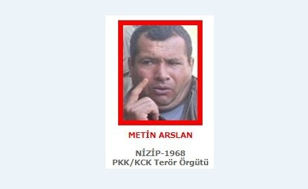 MİT’in operasyonuyla etkisiz hale getirilen YPG/PKK’nın sözde istihbarat sorumlusu Metin Arslan’ın Abdullah Öcalan’ın dayısının oğlu olduğu bildirildi. 