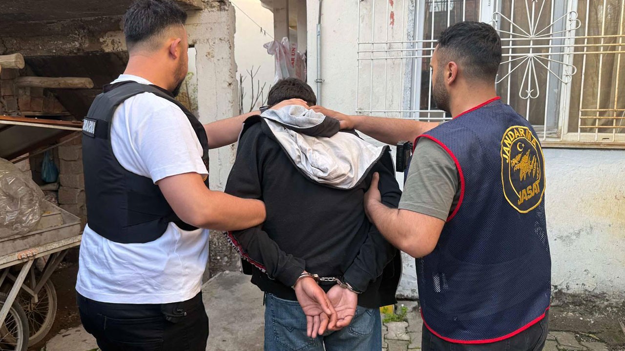 MİT'ten 9 ilde eşzamanlı operasyon! Gözaltılar var