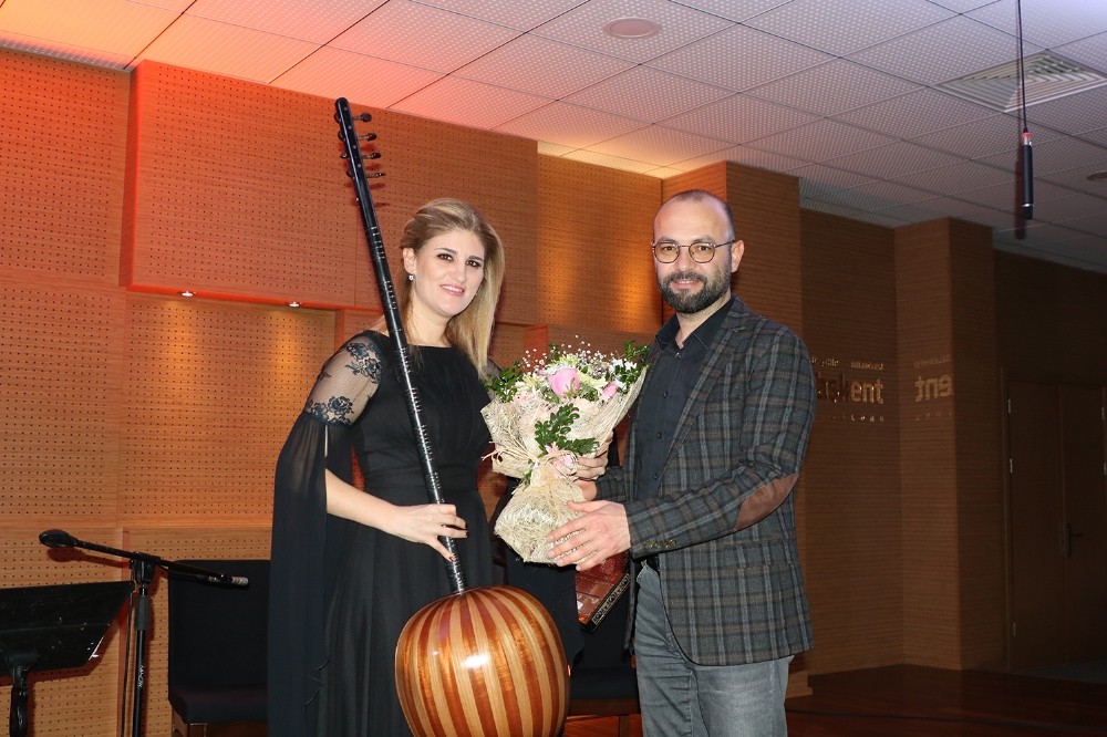 Mızrabın Sesi Ziya Taşkent’i büyüledi 