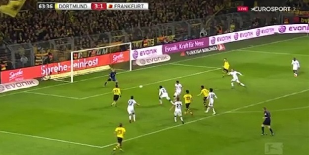 Mkhitaryan imkansızı başardı!