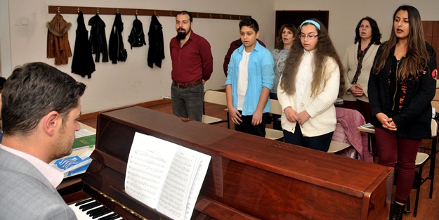 MKM konservatuara öğrenci yetiştiriyor