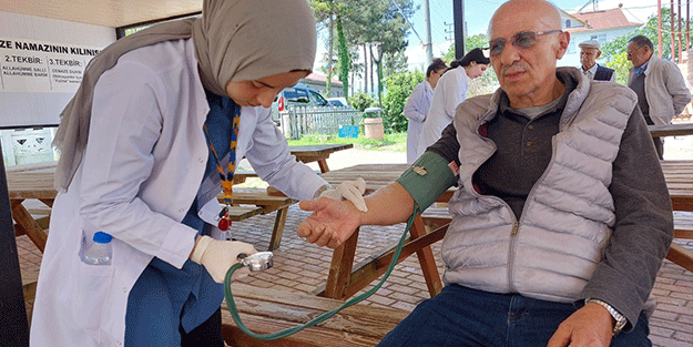 Mobil sağlık tarama aracı, 3 ayda 5 bin kişiye hizmet verdi
