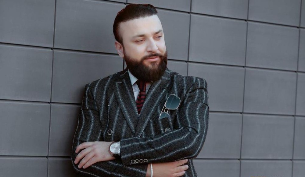 Model Hikmat Kucher: “Kadına şiddet tüm insanlığa şiddettir” 