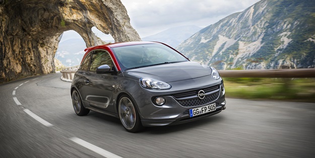 Modelleriyle Geleceğe Işık tutacak