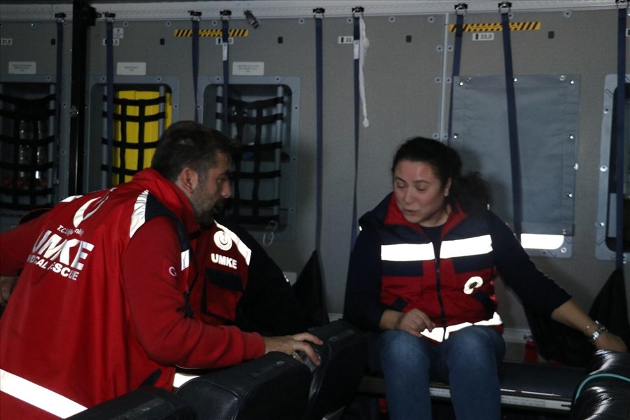 Moğolistan’dan yakıt alan “Uçan Kale” Vuhan’a gidiyor 