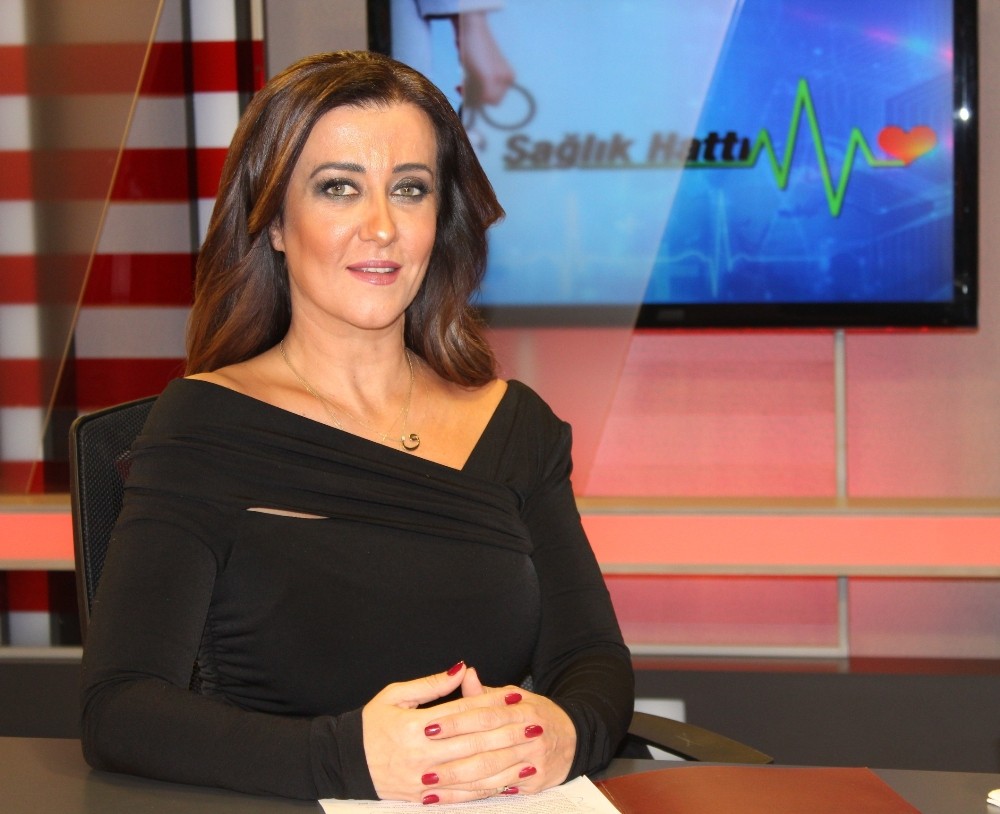Molla: “Kadına değer veren çalışmaların her zaman yanındayız” 