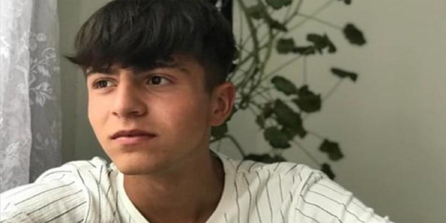 Molozların altında kalan işçi kurtarılamadı