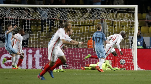 Monaco için tarihi gece