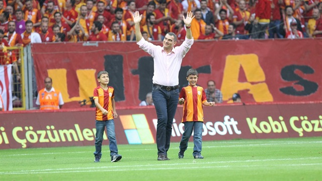 Mondragon'u silah tehdidiyle soydular