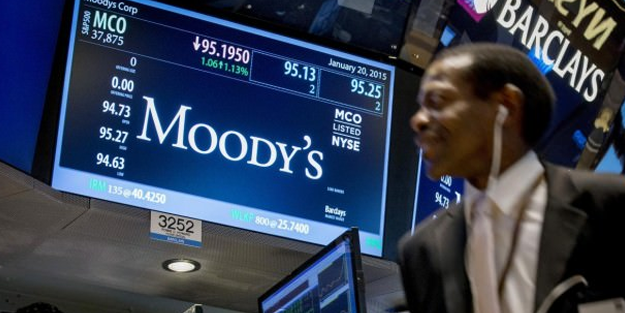 Moody's'ten bir skandal daha! 18 Türk bankasının kredi notunu düşürdü