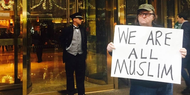 Moore'dan Trump'a tepki: Hepimiz Müslümanız