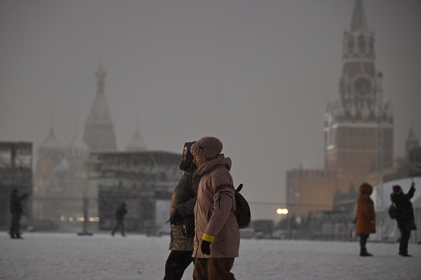 Moskova beyaza büründü