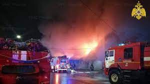 Moskova’da bir hipermarkette çıkan yangında 1 kişi öldü