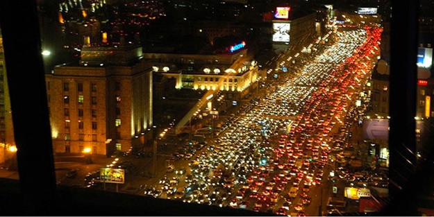 Moskova'da büyük panik! 2 bin kişi tahliye edildi