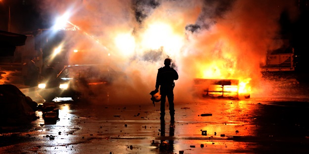 Rusya'da 12 Müslümanı canlı canlı yaktılar!