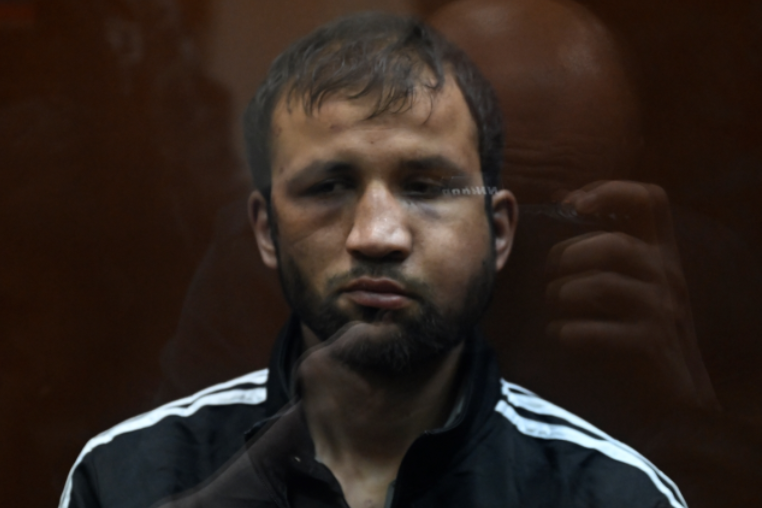 Moskova'yı kana bulayan teröristler hakim karşısında! Sıfatları kaymış