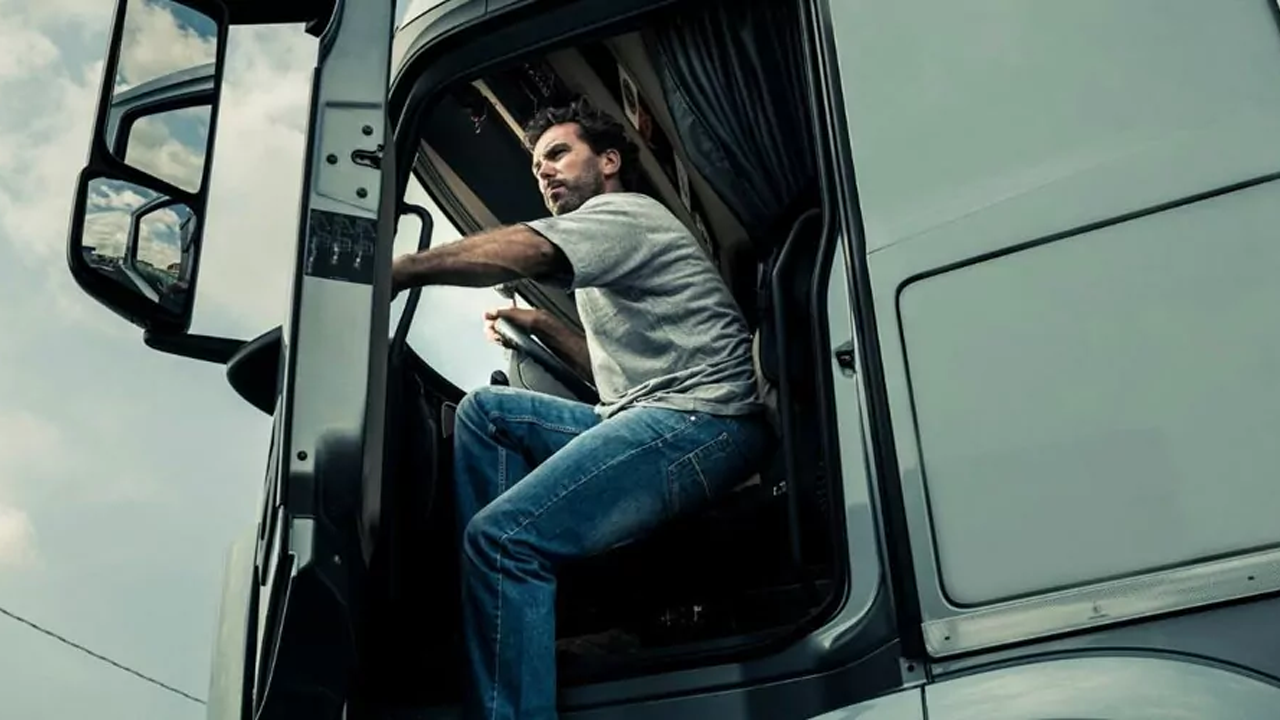 MOSSAD ajanları 3 yıldır TIR şoförü olarak ülkede cirit atmış!