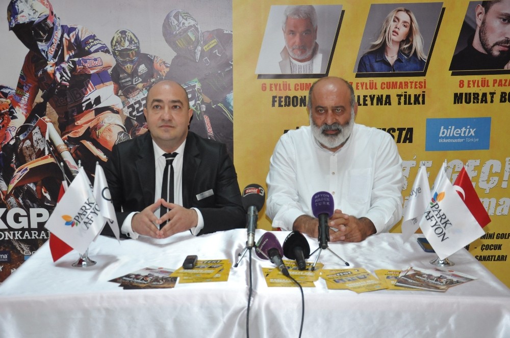 Motokros için sponsorluk anlaşması 