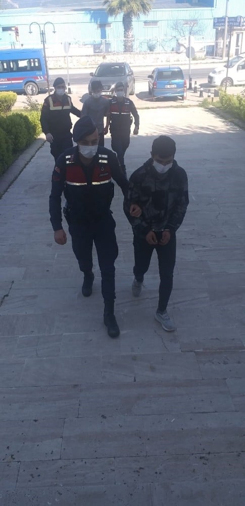 Motorsiklet hırsızları tutuklandı 