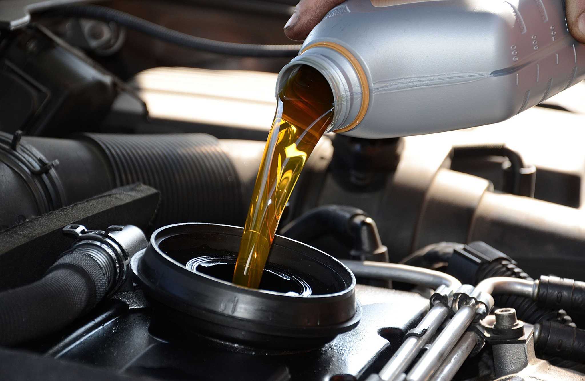 Motorun yağ yaktığını anlamak bu kadar basit! Madde madde anlattık…