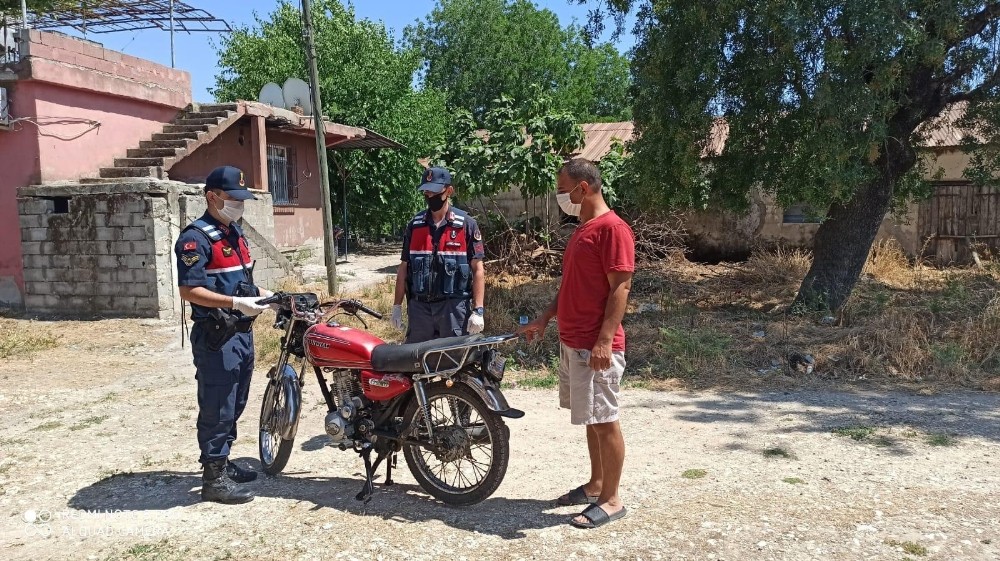 Motosiklet çalan 3 kişi suçüstü yakalandı 