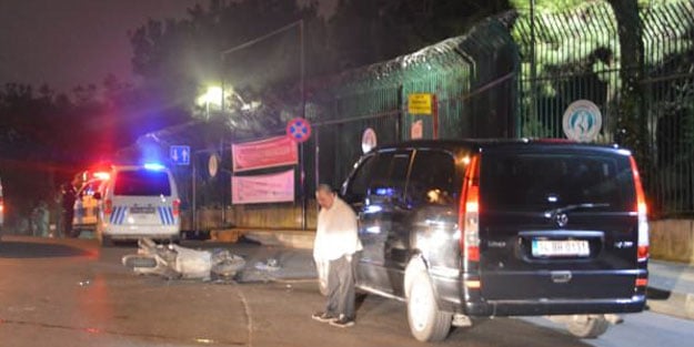 Motosiklet ile VIP araç çarpıştı: 1 kişi ağır yaralı