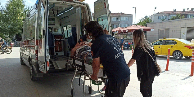 Motosiklet, kamyonetle çarpıştı! 1 yaralı