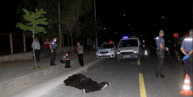 Motosiklet kazasında bir kişi öldü