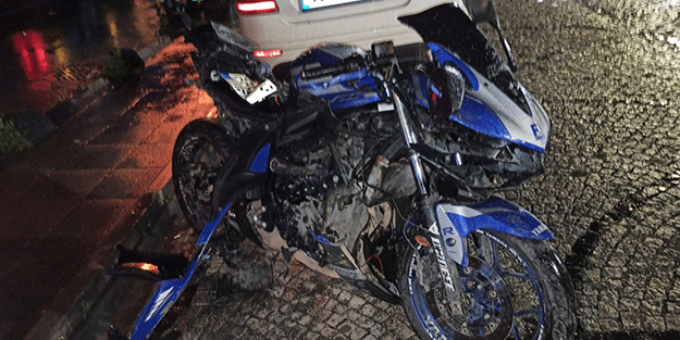 Motosiklet kazasında can kaybı! Kardeşini gören adamın feryadı yürekleri dağladı