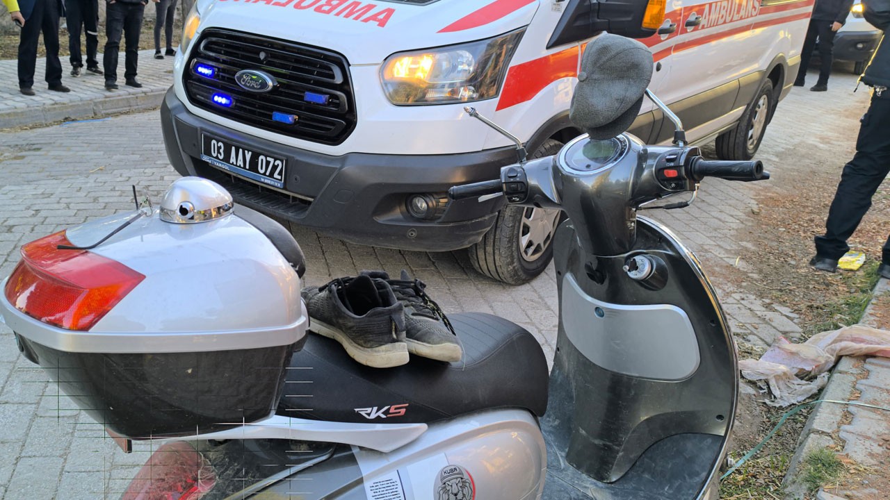 Motosiklet kazasında can verdi… Geride yalnızca ayakkabıları kaldı