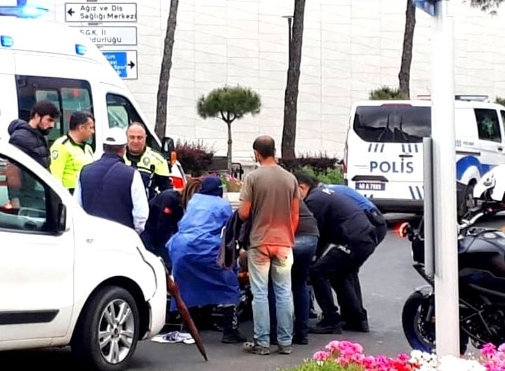 Motosiklet sürücüsü kazada yaralandı 