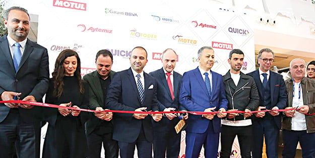 Motosiklet tutkunlarının teknolojik buluşması