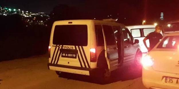 Motosiklet virajı alamayıp yoldan çıktı: 2 kişi öldü