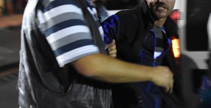 Motosikletle ateş açıp, 4 kişiyi yaralayan 2 şüpheli cezaevine gönderildi