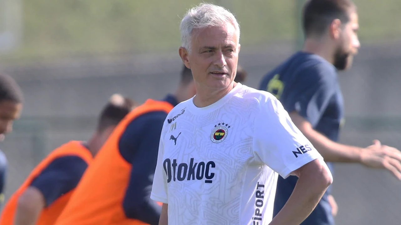 Mourinho Fenerbahçe'nin hazırlık kampı programını yaptı