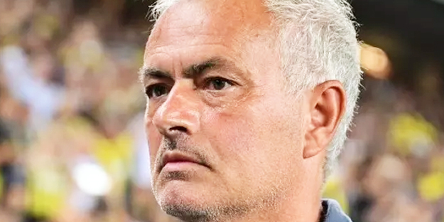 Mourinho takımları mı karıştırıyor acaba! Bu mümkün değil biri diyebilir mi? Şaşkınlık verici...