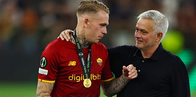 Mourinho'nun prensinin Beşiktaş kararı değişti! Hollandalı sağ bek gelecek mi?