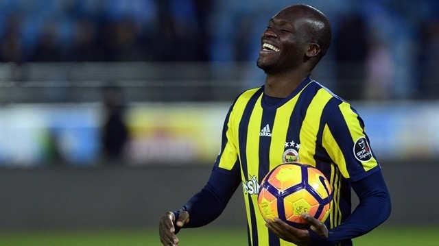 Moussa Sow için yeni forma üretildi