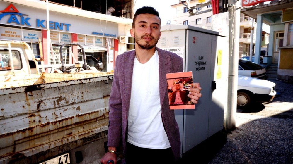 MS Hastası genç hayata kitap yazarak tutunuyor 