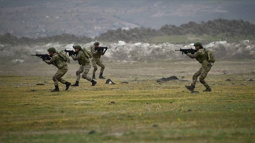 MSB: '3 PKK/YPG'li terörist ateş destek vasıtaları ile etkisiz hale getirildi'