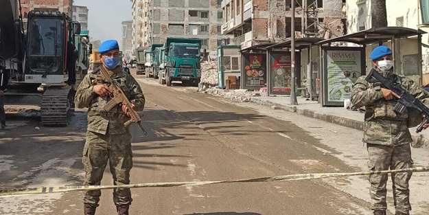 MSB görüntüleri paylaştı! Mehmetçik bölgede çalışmaları sürdürüyor