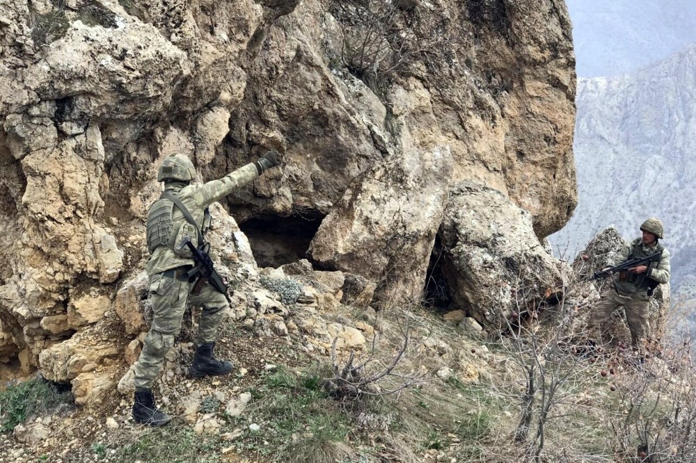 MSB: Irak Kuzeyinde 3 PKK’lı terörist etkisiz hale getirildi 
