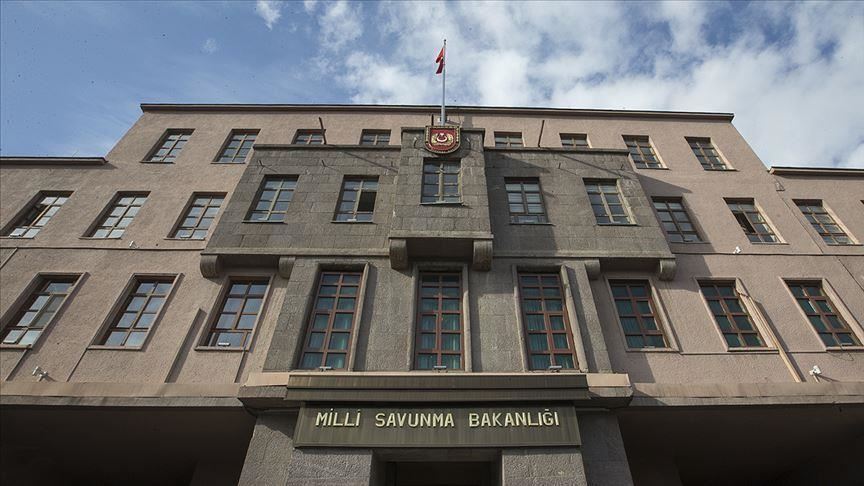 MSB: Pençe-Kaplan Operasyonu'nda komandolar yeni hedefleri ele geçirdi